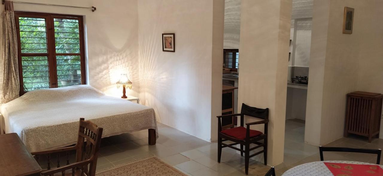 פונדיצ'רי Isai Ambalam Guest House מראה חיצוני תמונה