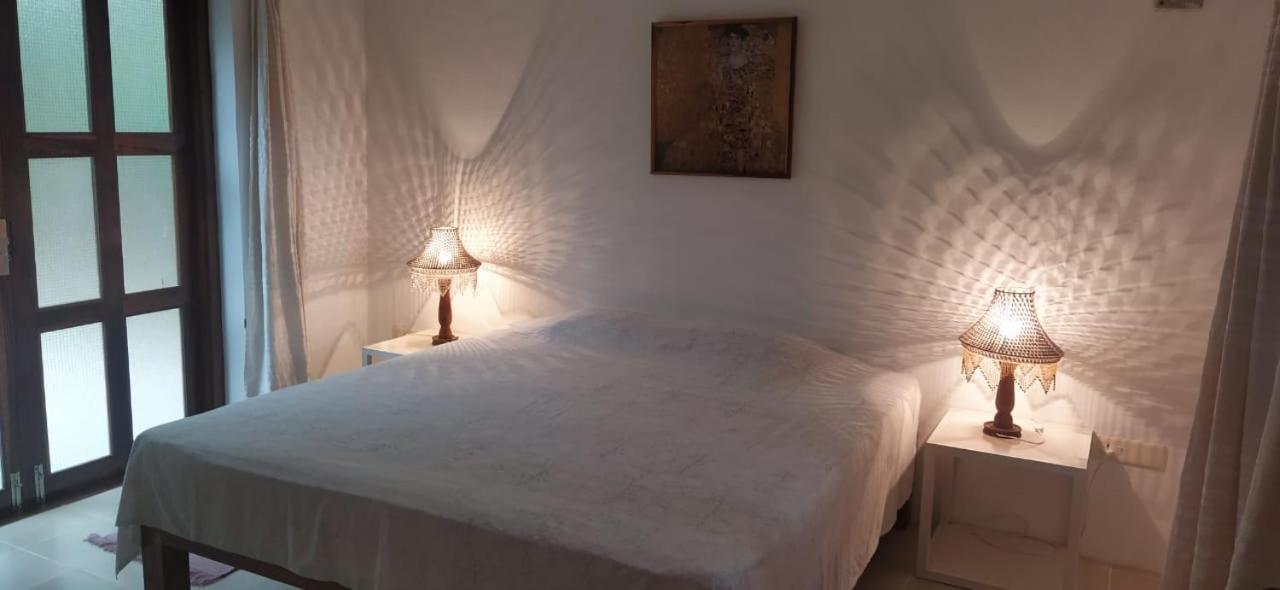 פונדיצ'רי Isai Ambalam Guest House מראה חיצוני תמונה