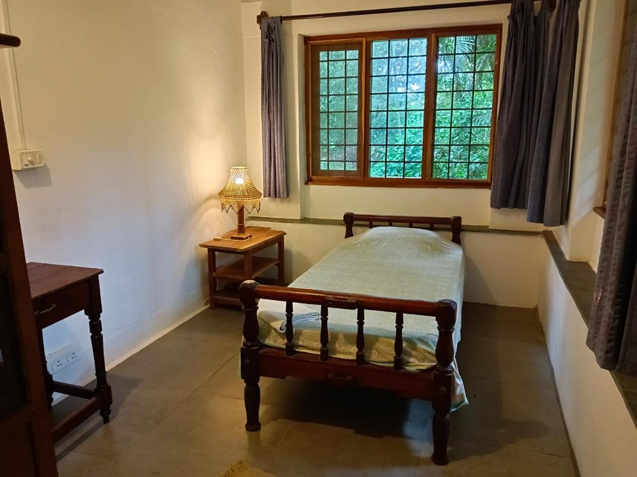 פונדיצ'רי Isai Ambalam Guest House מראה חיצוני תמונה