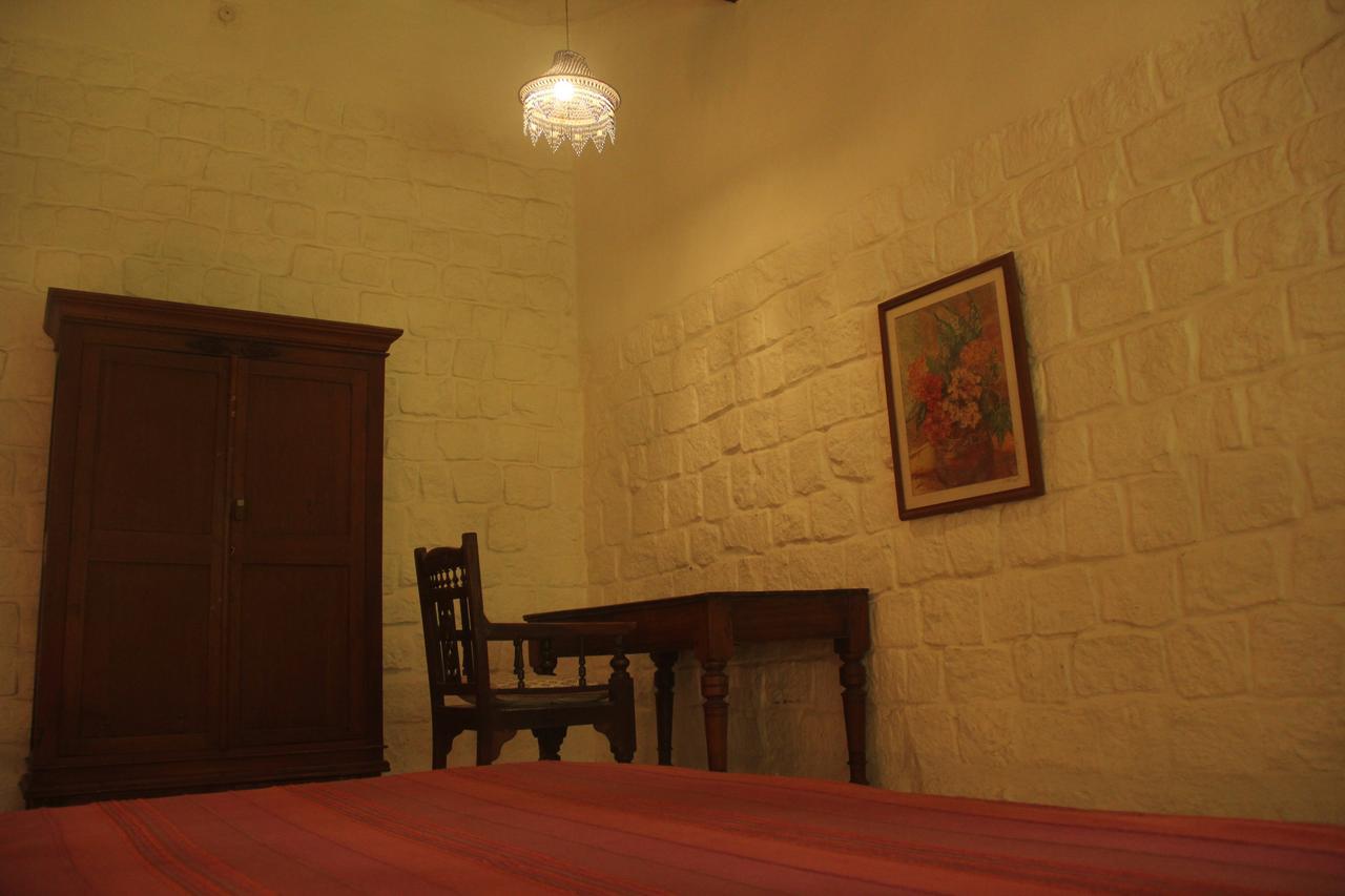 פונדיצ'רי Isai Ambalam Guest House מראה חיצוני תמונה
