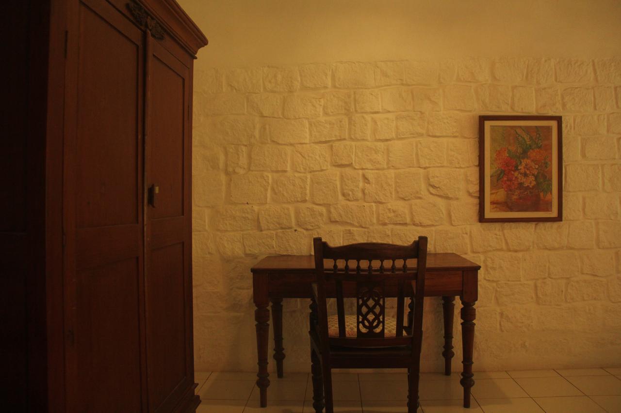 פונדיצ'רי Isai Ambalam Guest House מראה חיצוני תמונה