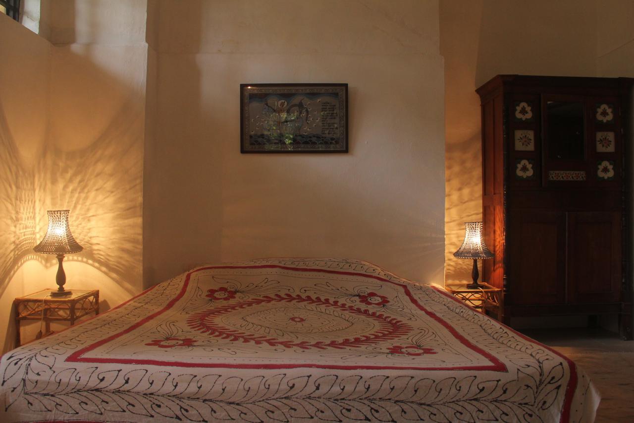 פונדיצ'רי Isai Ambalam Guest House מראה חיצוני תמונה