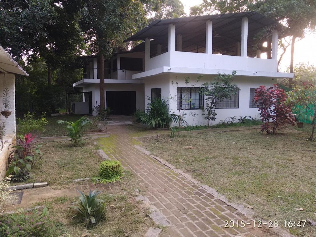 פונדיצ'רי Isai Ambalam Guest House מראה חיצוני תמונה